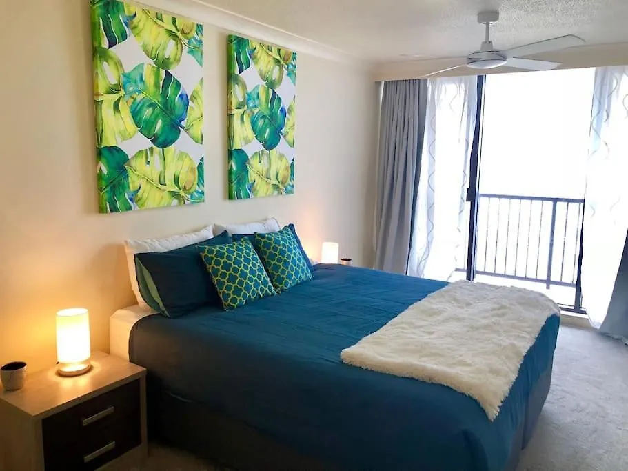 2Br Beachfront Family Friendly Surfers Apartment Gold Coast 0*,