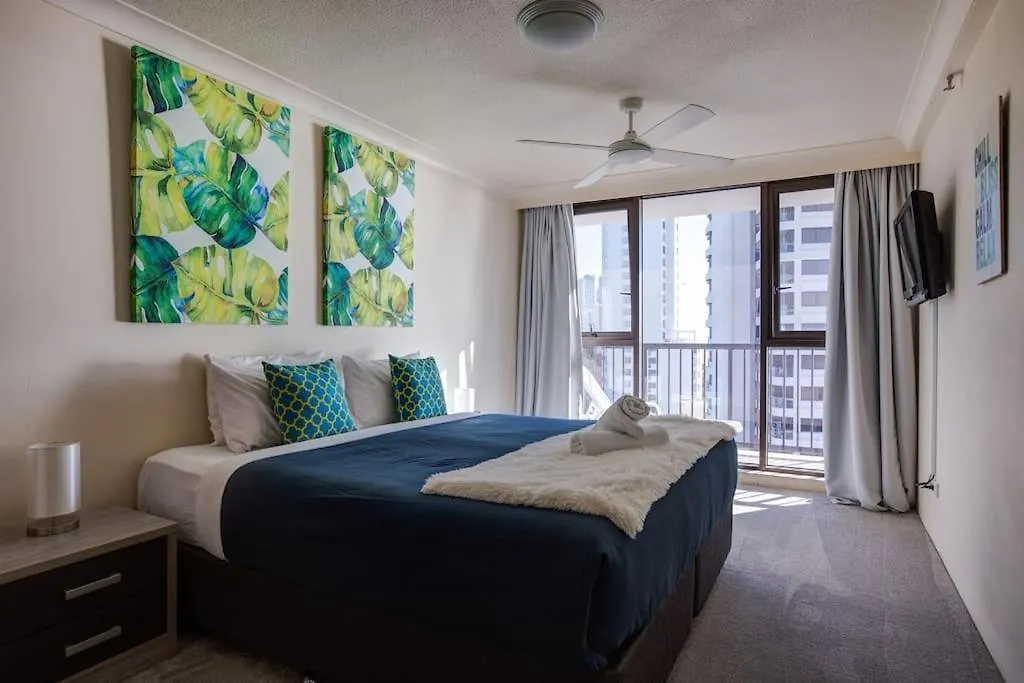 2Br Beachfront Family Friendly Surfers Apartment Gold Coast Australia